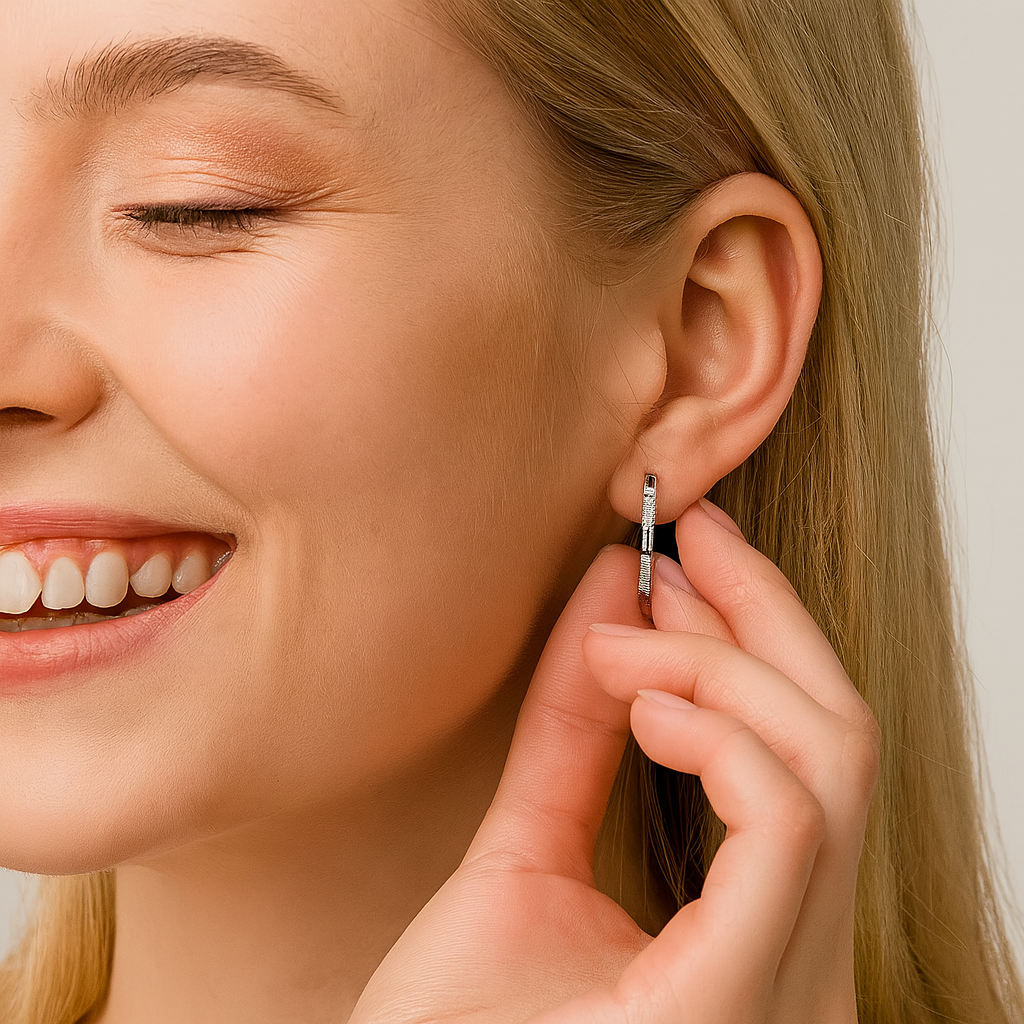 Elegante Zirkonia-Ohrringe in Gold