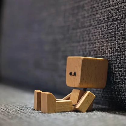 HappyTimber – Holzschwingfigur mit 12 magnetischen Emotionen