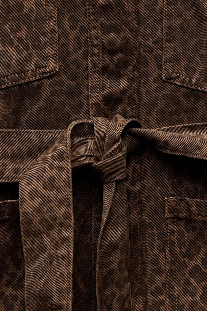 Jeansjacke mit Tiermuster