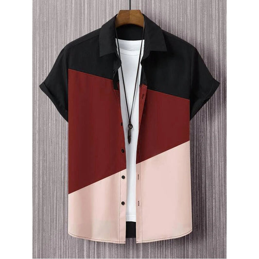 Dreifarbiges herren-kurzarmhemd mit patchwork-print