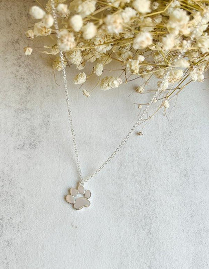 LYA – Elegante Silber-Pfoten-Halskette