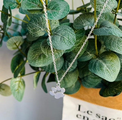 LYA – Elegante Silber-Pfoten-Halskette
