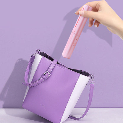 KompaktesGlätteisen™ Müheloses Reisestyling in ein paar Minuten