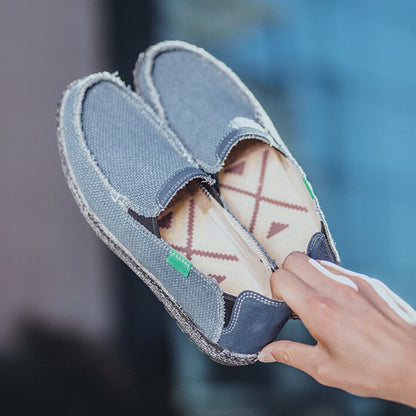 Alexander | Bequemer und atmungsaktiver Slipper