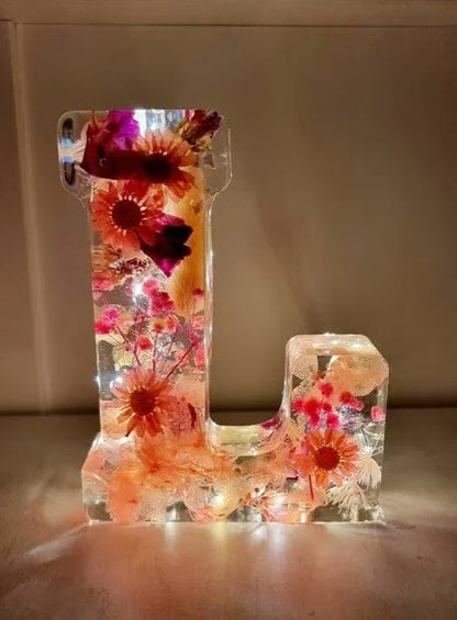 FloraGlow™ | Handgemachte florale Nachtlampe für eine traumhafte Atmosphäre