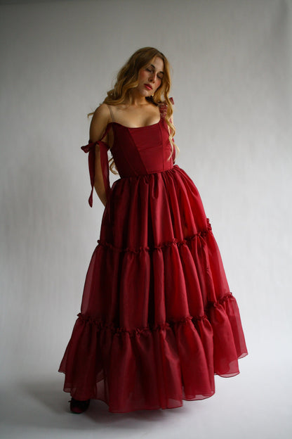 Siena Kleid in leuchtendem Scharlachrot