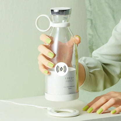 JuicyGo™ – Frische Smoothies im Handumdrehen, überall zubereitet!