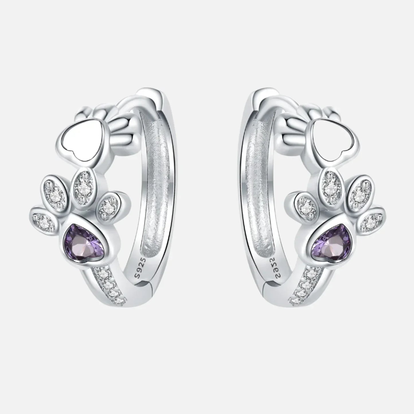 Paw Huggie-Ohrringe in 925 Silber - mit Zirkonia und Herzjuwel - Adler