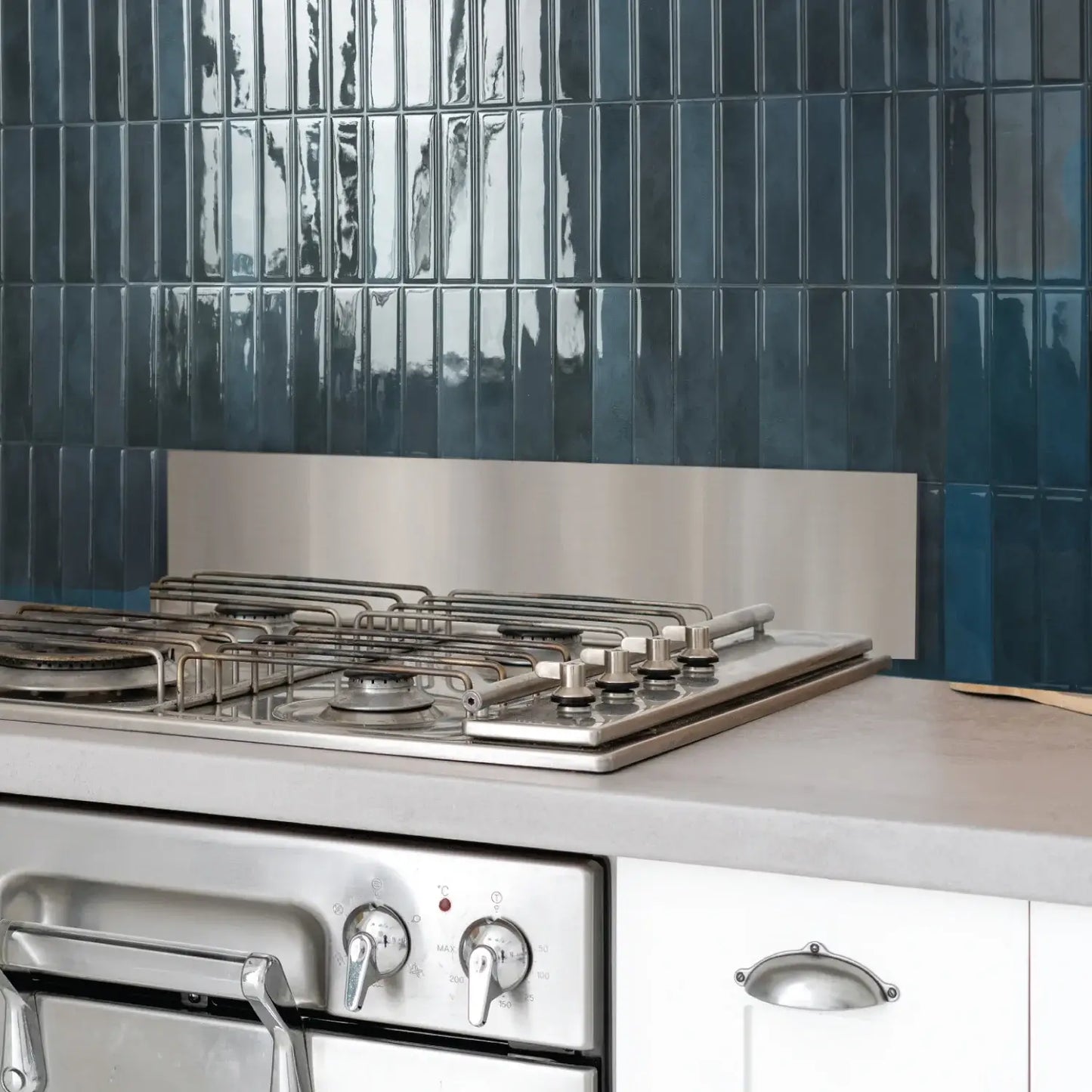 TileLux - Abzieh- und Klebe-Smartfliesen
