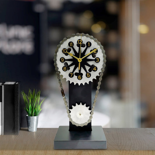 Uhr mit Drehwerk