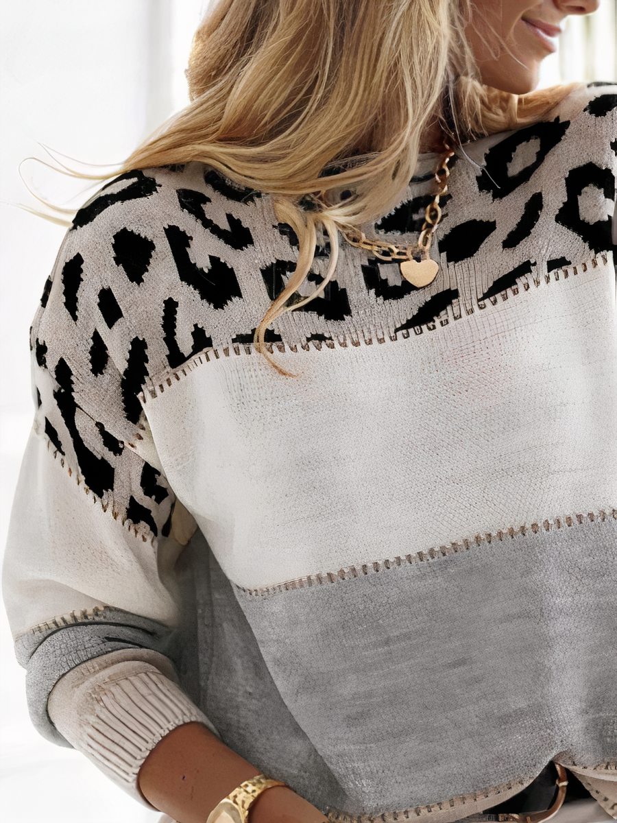 Zinnia |  Strickpullover mit Panther-Muster