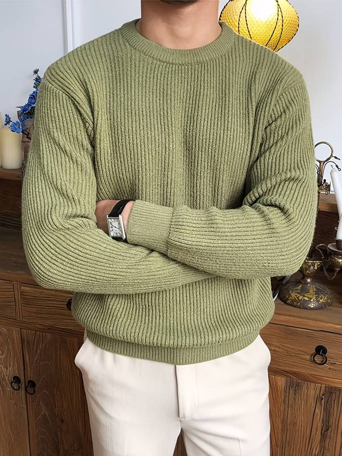 Warm gestrickter Pullover