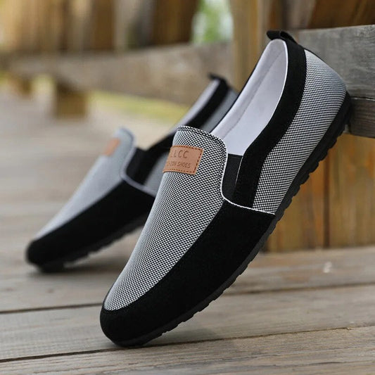 Osmond | Rutschfeste, atmungsaktive, flache Loafers für Männer