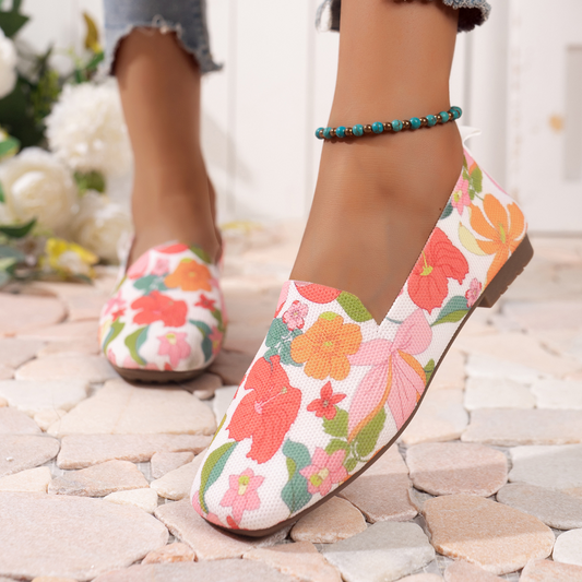 Klaudie | Bequeme flache florale Slip-Op Schuhe für Frauen