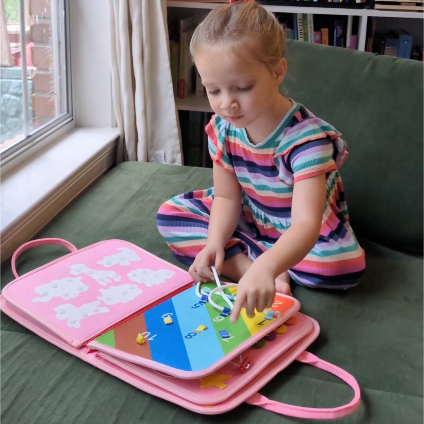 TibaToes™ Montessori-Spielbrett für Kleinkinder