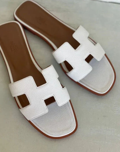 Olivias | Elegante Sommerschlappen