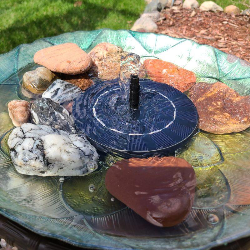 Ästhetischer Solarbrunnen für Garten und Balkon